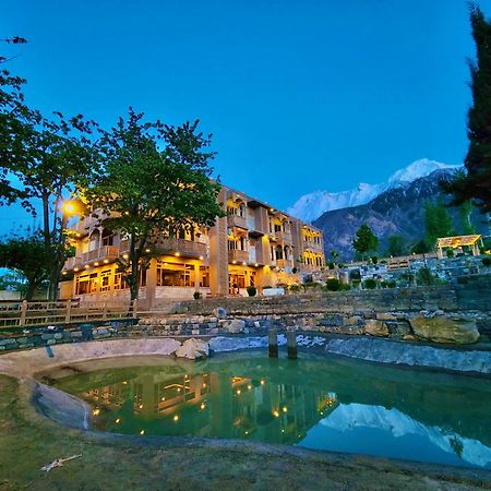 Dumani Nagar Hotel & Resort Karimabad  Exterior foto